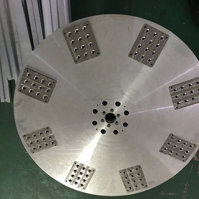 Three Color Automatic Pad Printer for Chewing Gumballs (HX-P3-8X)