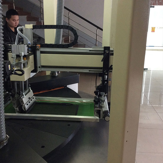 Automatic Three Color Flat Screen Printer (HX-X8CJJ-LED)