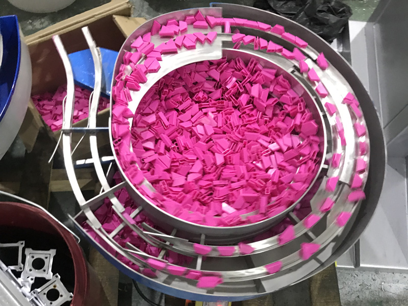 Thailand customer buy automatic sizer clip pad printing machine