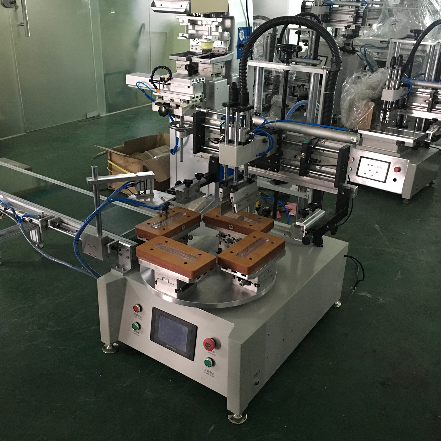 Desktop Rotary Silk Screen Printer with Unloading Robot (HX-400RJ/4)